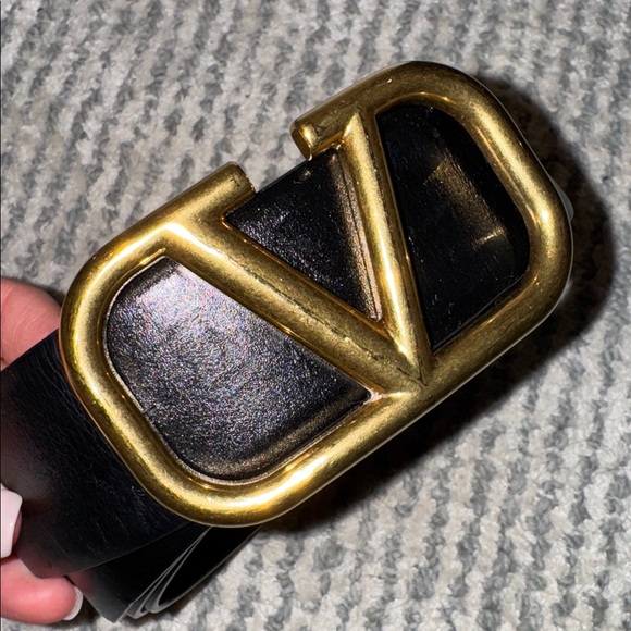 Authentic Valentino Black Leather Belt with Gold V Buckle main image 4